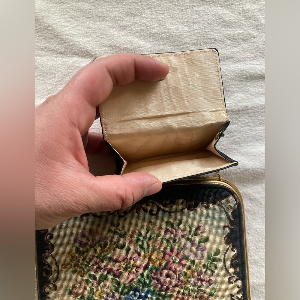 Vintage Floral Tapestry Clutch - Picture 10 of 13